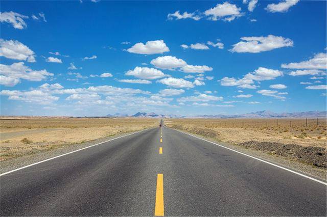 最新旅途文與公路文推薦，探索未知的邊界，感受生活的韻律