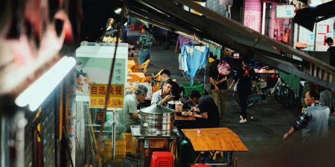 最新江湖地攤貨源批發(fā)，探索繁榮的商業(yè)新領(lǐng)域